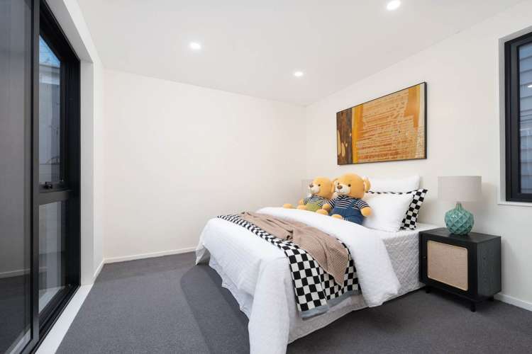 3C Terra Nova Street Glen Eden_13