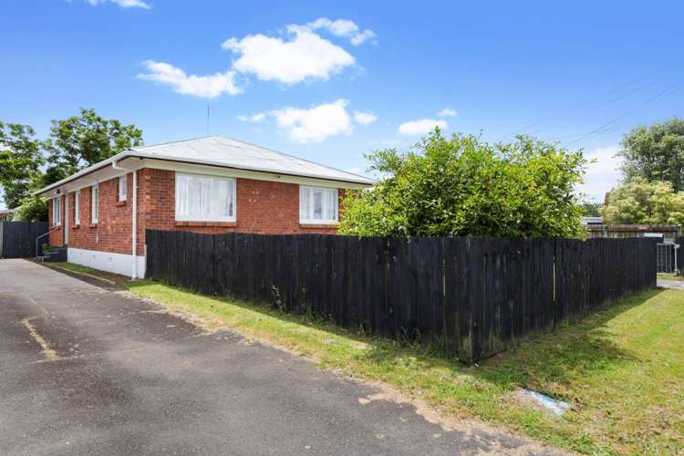 43 Sutton Crescent Papakura_5