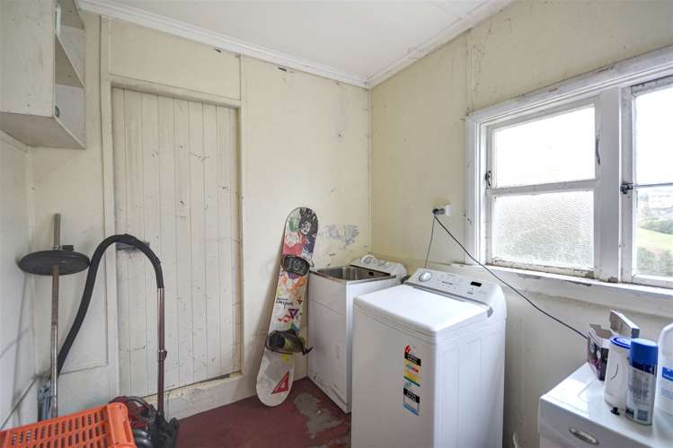 11 Columba Avenue Calton Hill_8