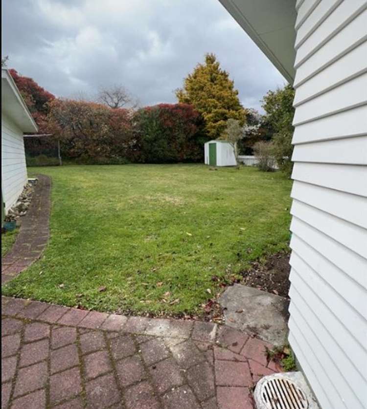 54 Mere Road 11210_2