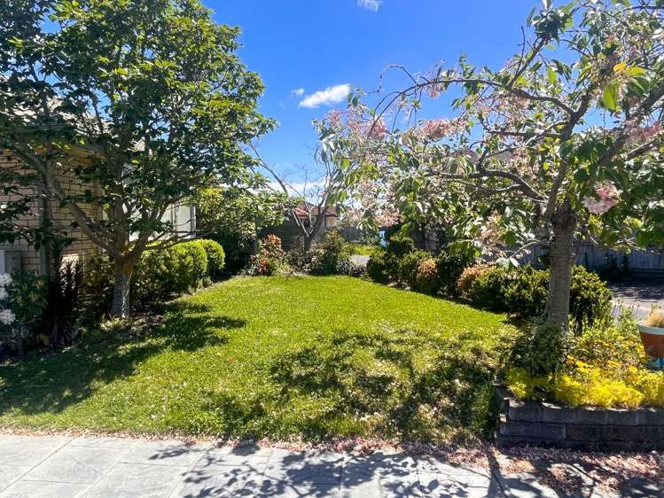 14 Cayman Close Shirley_19