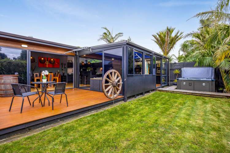 11a Mace Terrace Oakura_3