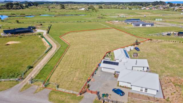 Discover Mowhia Grove: Your ideal location