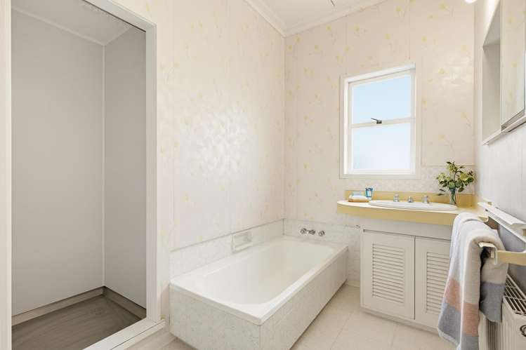 20 Haumia Street Johnsonville_11