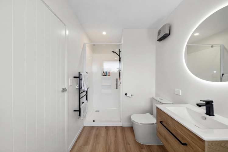 13 Caton Street Lake Hawea_13