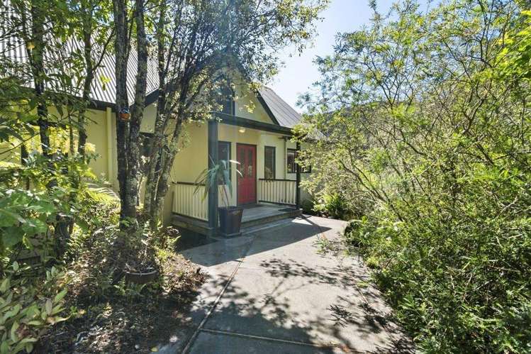 562 Turitea Road, RD 2 10930_21