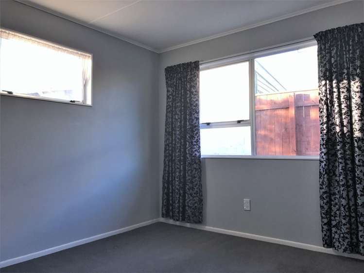 18 Morning View Titahi Bay_10