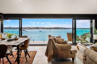 24/67 Sarsfield Street_2