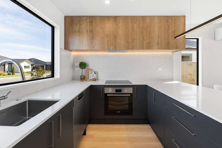 19 Harry Manship Crescent_2