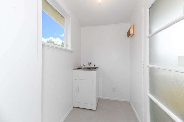 63 Margate Road Blockhouse Bay_16