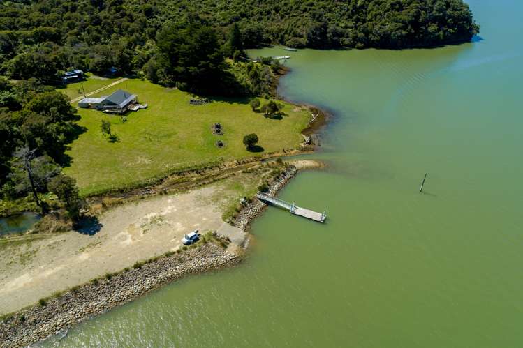 2715 Kaiuma Bay Kaiuma Bay_18