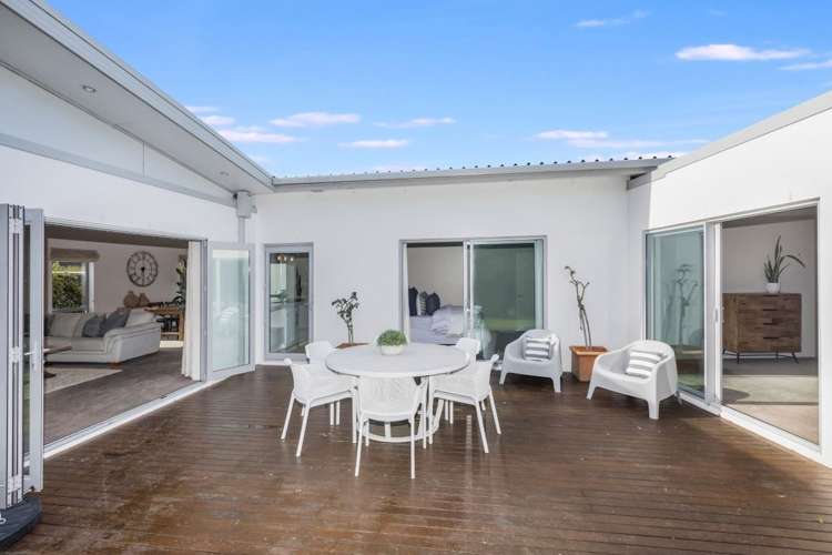 67 Eastwood Rise Waimairi Beach_15