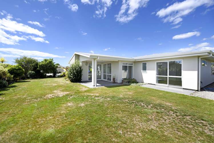 4 Mary Newton Place Brightwater_17