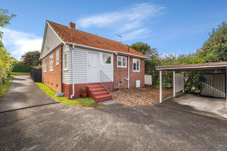 567 Mount Albert Road Royal Oak_9