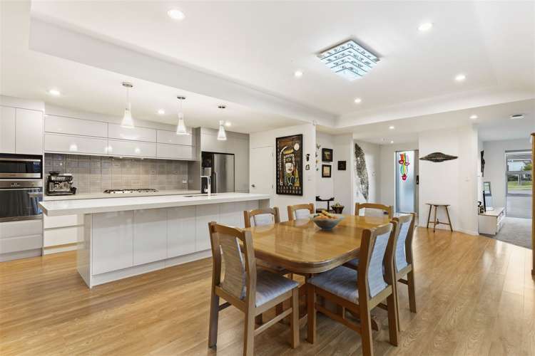 11 Lam Terrace Riverhead_9