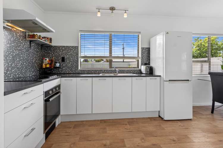 406a Ngatai Road Bellevue_1