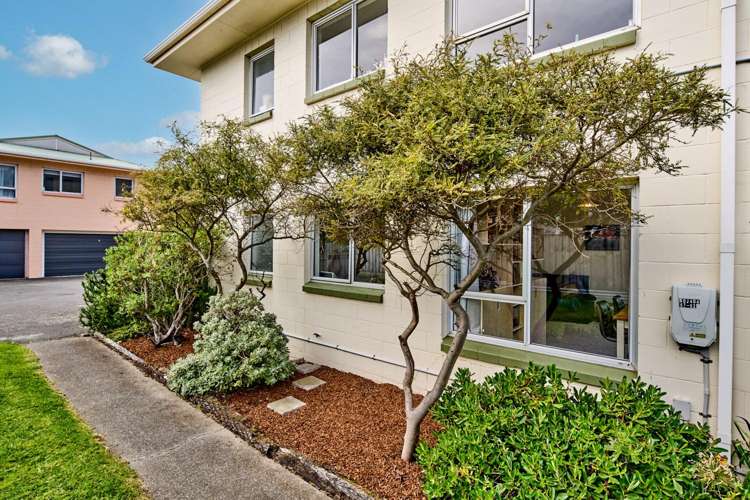 11/154 Onepu Road Lyall Bay_0