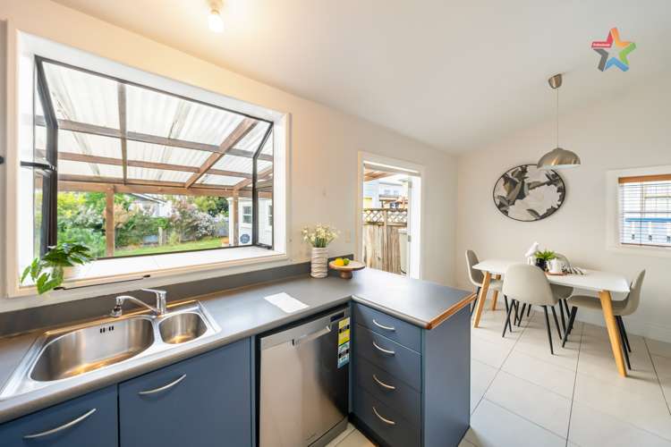 24 Tory Street Petone_8