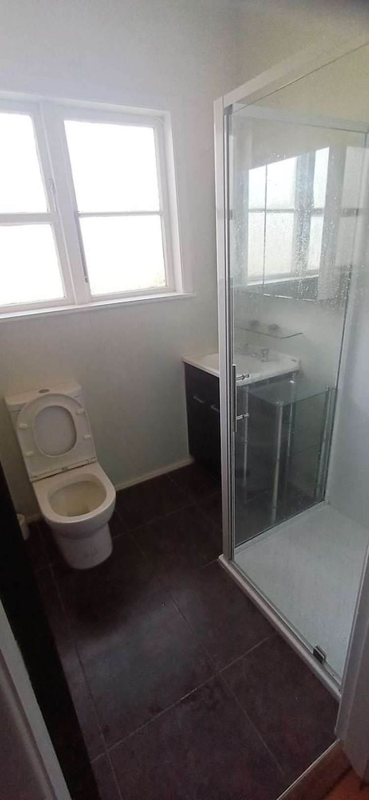 1/27 Athlone Crescent Avalon_11