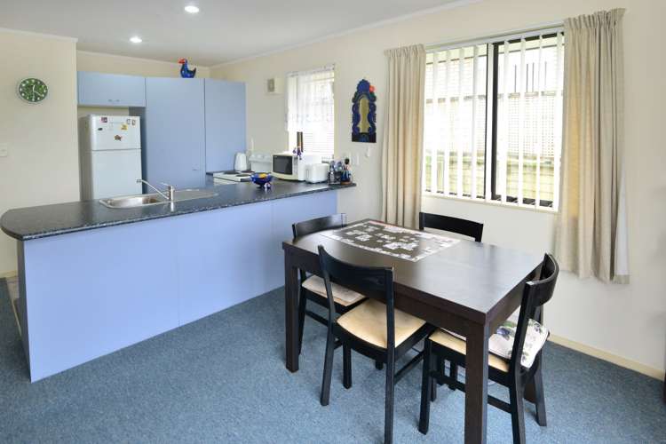 37 Regents Park Place Westgate_10