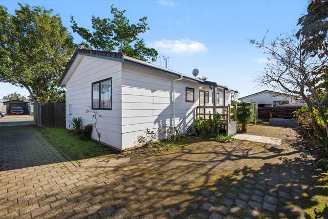 6 College Place Poike_1
