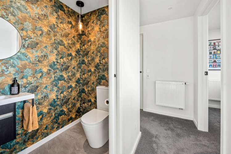 21 Coprosma Crescent Waipahihi_13