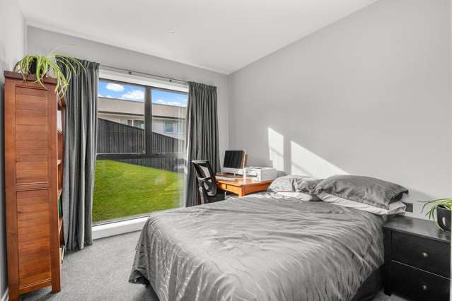 27 Stratford Drive Mount Pisa_4