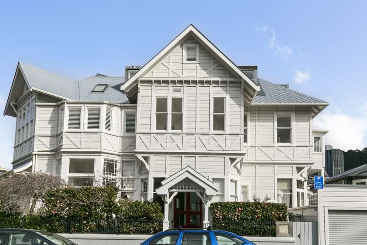 7/33 Hobson Street Thorndon_13