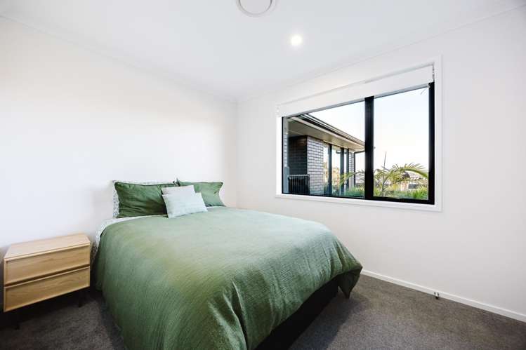 5 Laguna Place Matakatia_10