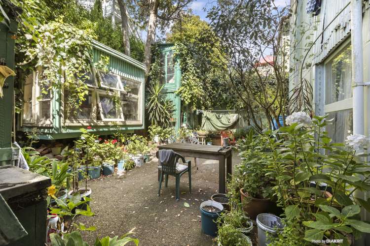 15 Hawkestone Street Thorndon_6