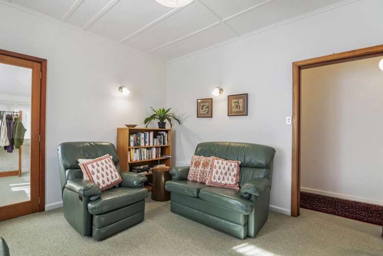 2 Oldham Lane The Wood_7