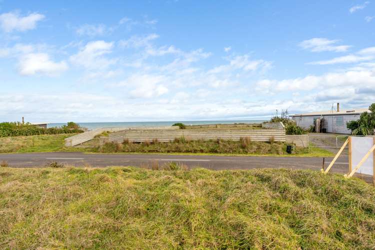 295 Tai Road Opunake_6