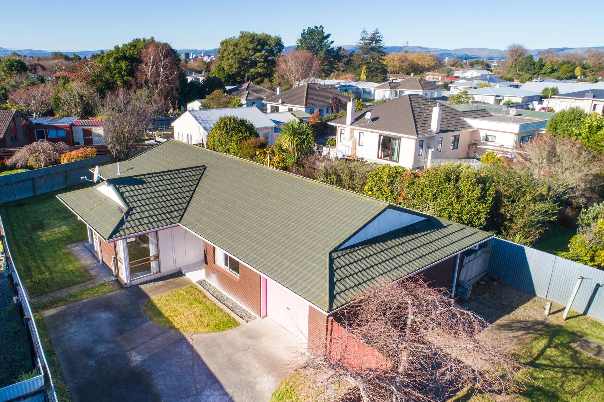 18 Westmere Place Takaro_0