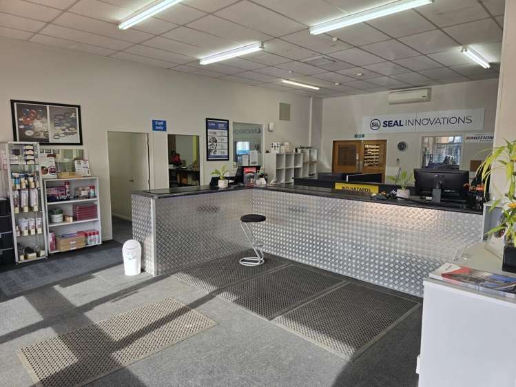 2B Udy Street Petone_6