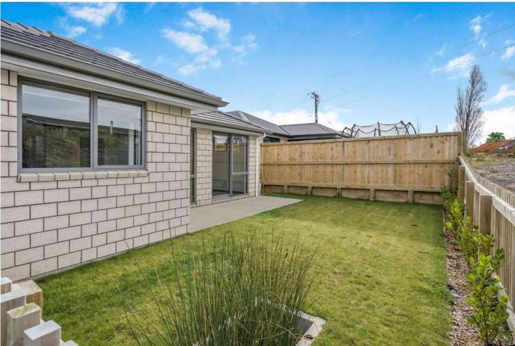 75 Waruhia Crescent Rototuna North_10