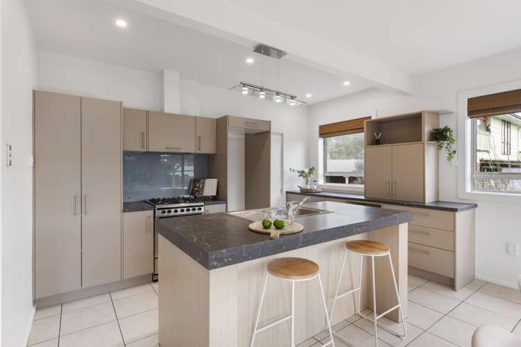 193 Gayhurst Road_2