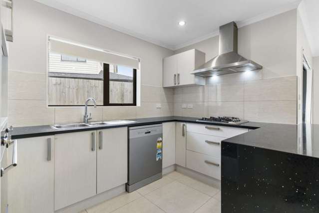 88 Keri Vista Rise Papakura_3