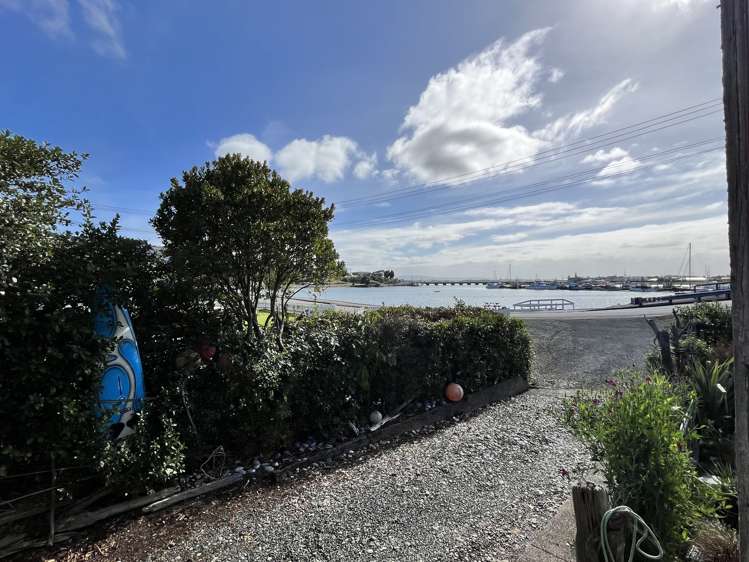 3 Bay Road Riverton_9