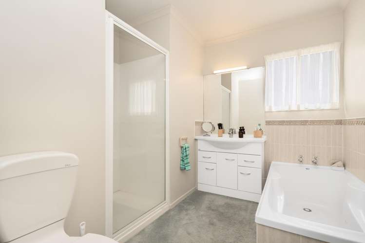 18 Devon Street Glenholme_15