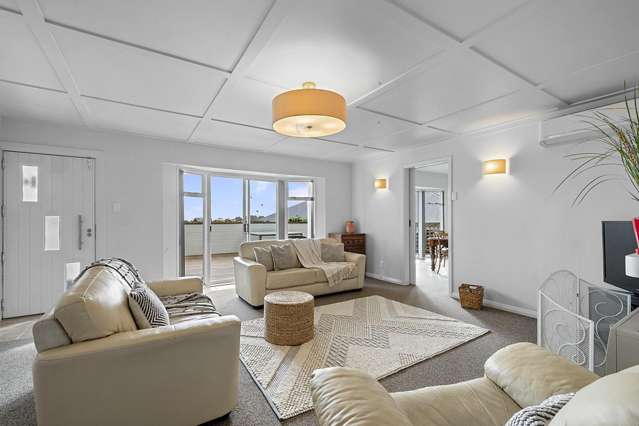 89 Paynters Ave Strandon_1