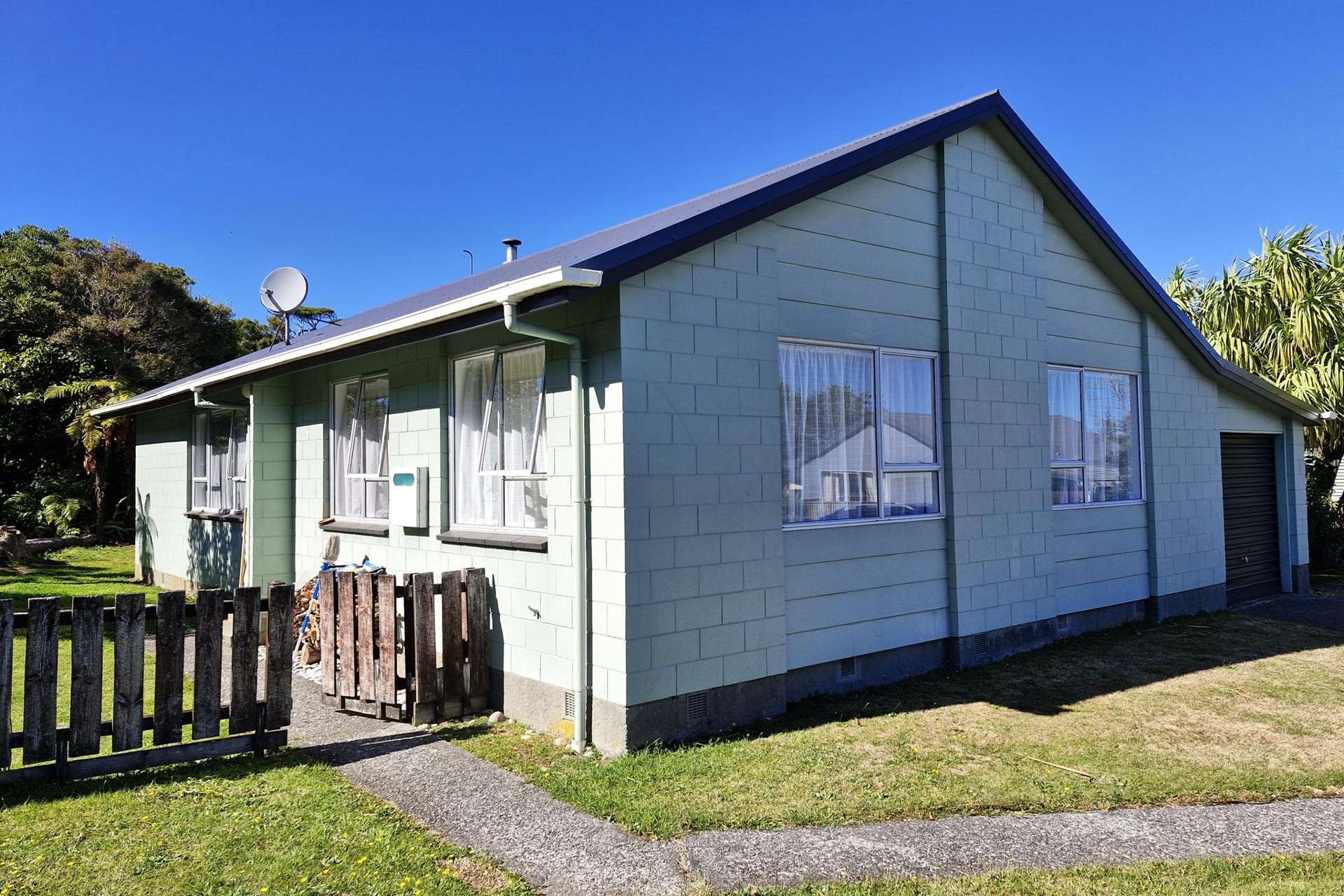 16 Arnott Heights Greymouth_0