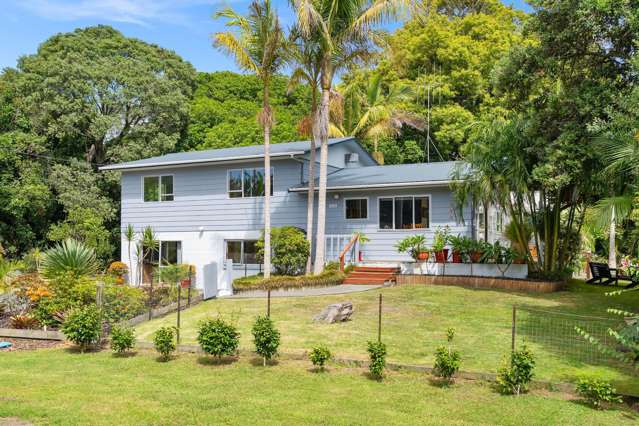 Centrally located tropical oasis