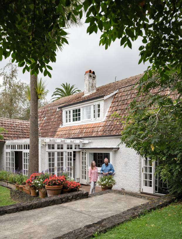 NL24LHVVQJGZ7HJZAU7SDLJK54