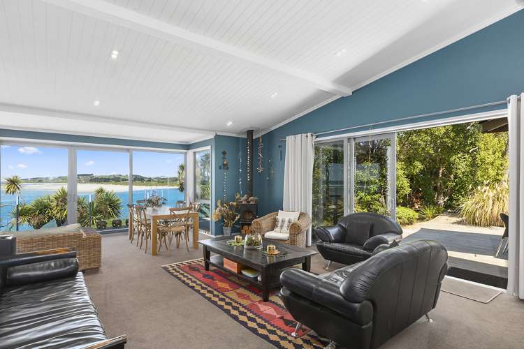 1353 Taieri Mouth Road Taieri Mouth_10