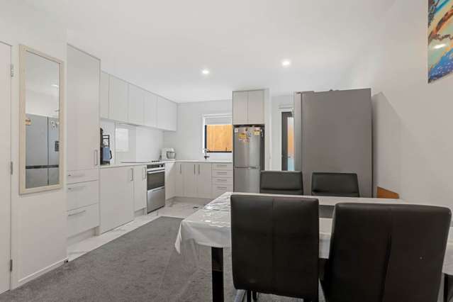 3/6 Saint Leonards Road Kelston_3