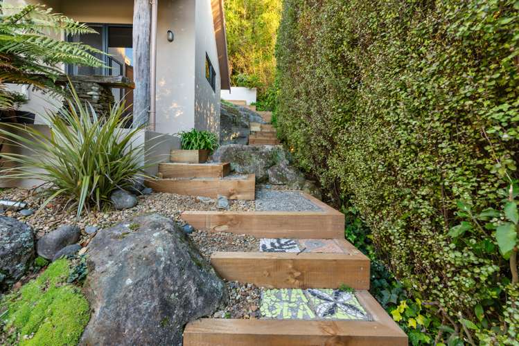 11 Gemini Place Kawaha Point_21