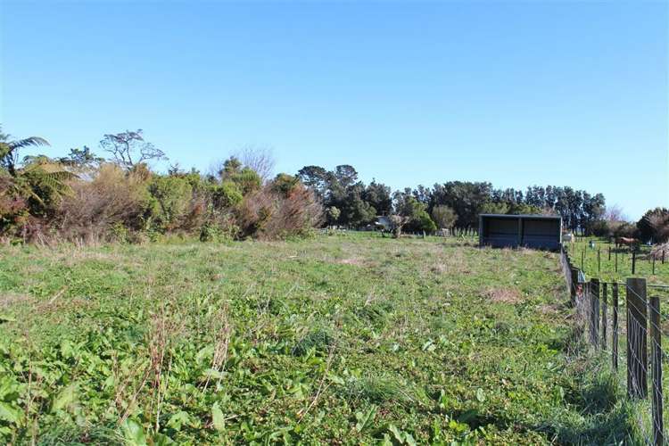 7 Cumming Street Okato_12