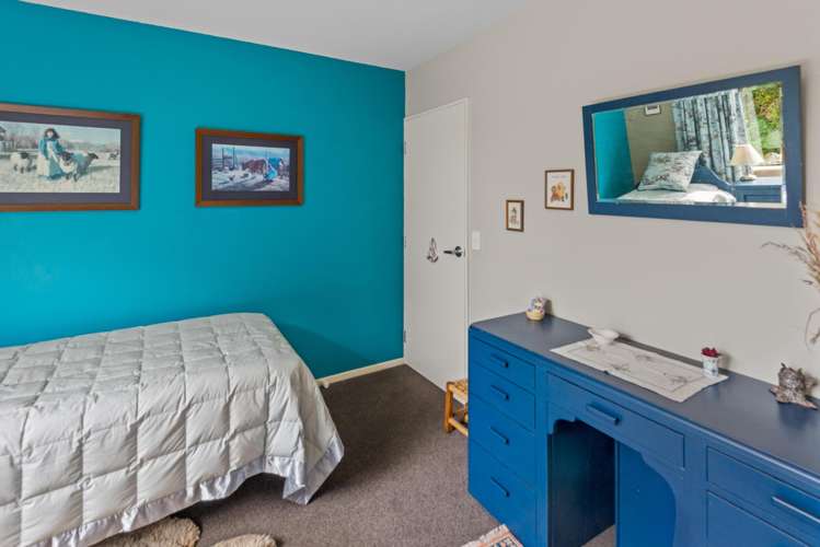 60 Essex Street Weston_16