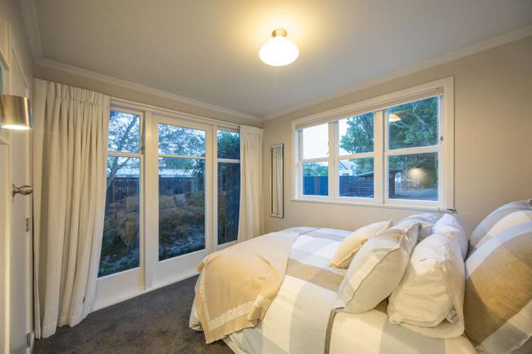 24 Moerangi Street West End_18