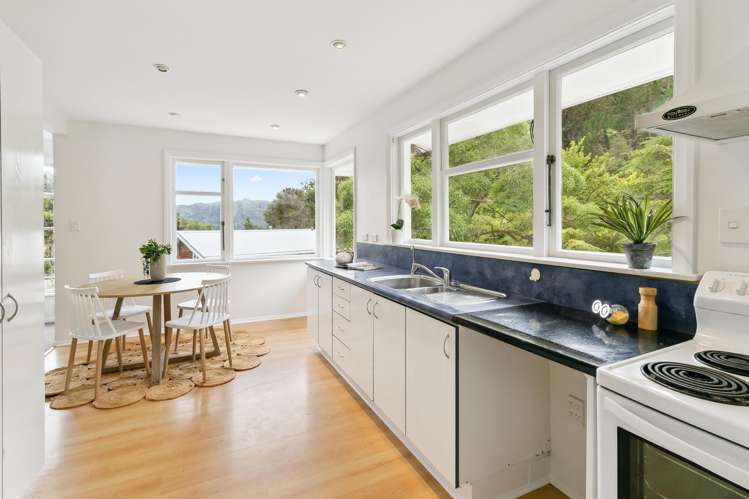 60 Elmslie Road Pinehaven_6